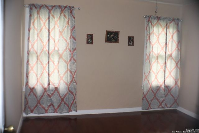 2306 W Huisache, San Antonio, TX 78201