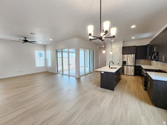 518 W AVERY LN, St. George, UT 84790