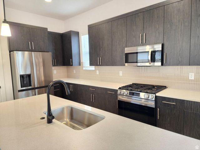 518 W AVERY LN, St. George, UT 84790