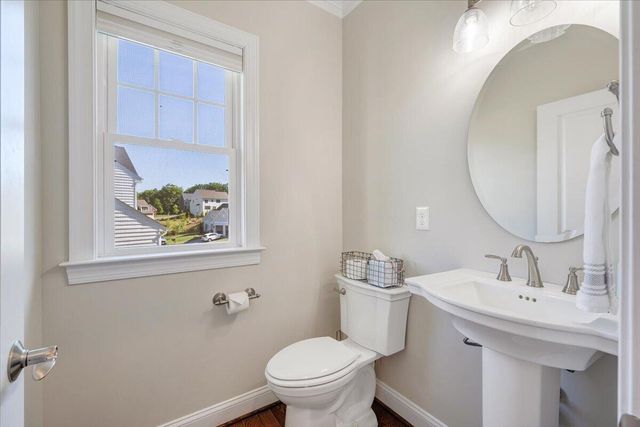 7055 Fairway Ridge CT, Salem, VA 24153