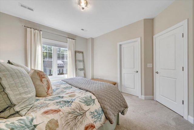 7055 Fairway Ridge CT, Salem, VA 24153