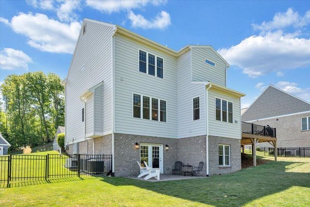 7055 Fairway Ridge CT, Salem, VA 24153