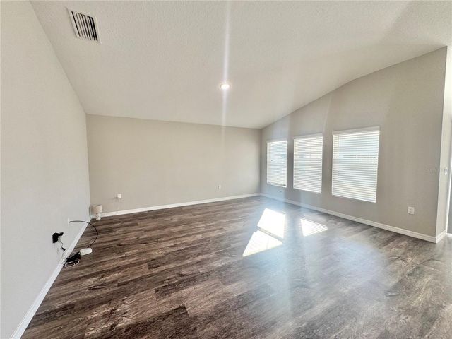 1580 AXEL CIRCLE, Winter Haven, FL 33880