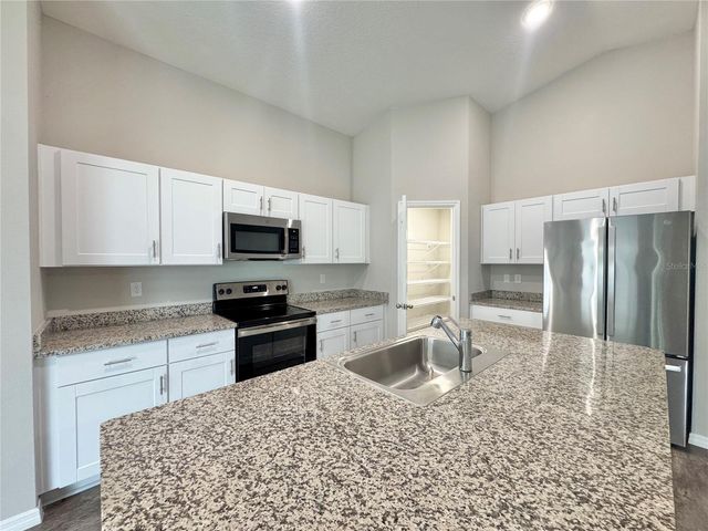 1580 AXEL CIRCLE, Winter Haven, FL 33880