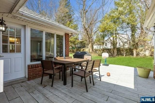 187 W Clinton Avenue, Tenafly, NJ 07670