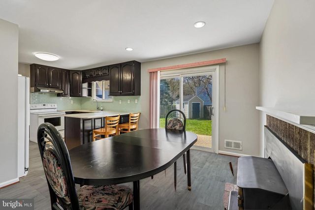 17720 MILLCREST DR, Rockville, MD 20855