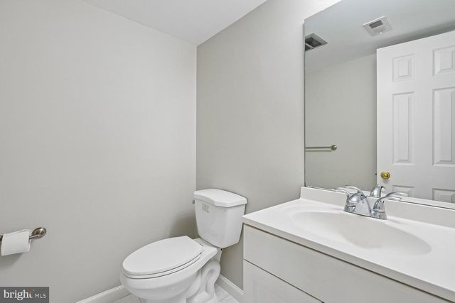 17720 MILLCREST DR, Rockville, MD 20855