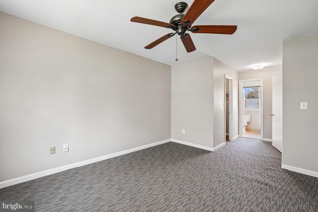 17720 MILLCREST DR, Rockville, MD 20855