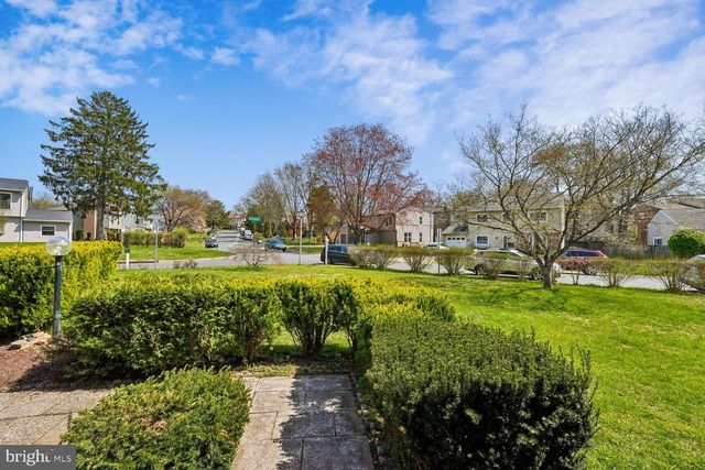 17720 MILLCREST DR, Rockville, MD 20855