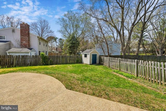 17720 MILLCREST DR, Rockville, MD 20855