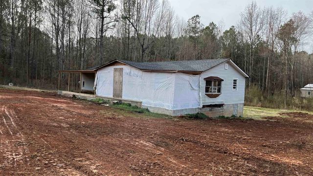 496 Sand Clay Road, Chesnee, SC 29323