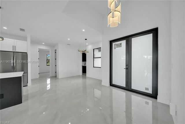 2911 46th st w, Lehigh Acres, FL 33971