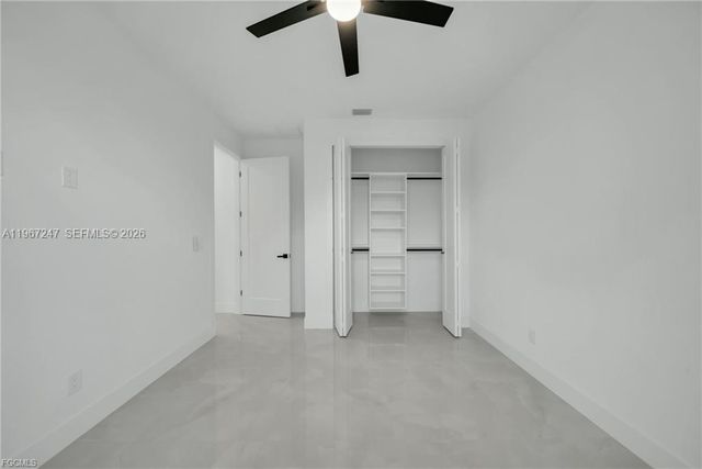 2911 46th st w, Lehigh Acres, FL 33971