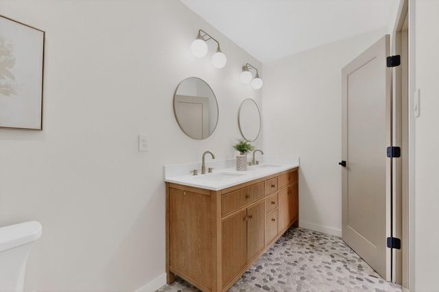 11980 Modesto Avenue NE, Albuquerque, NM 87122