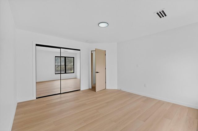 11980 Modesto Avenue NE, Albuquerque, NM 87122