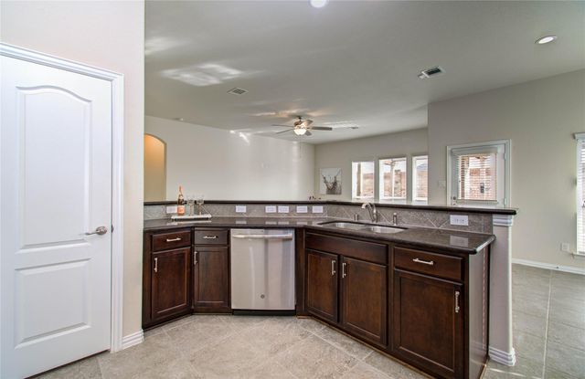 3322 Boomer Boulevard, Mont Belvieu, TX 77523