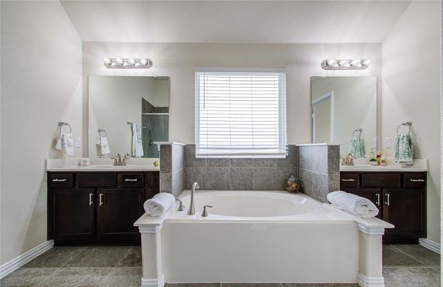 3322 Boomer Boulevard, Mont Belvieu, TX 77523