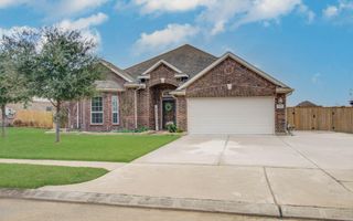 3322 Boomer Boulevard, Mont Belvieu, TX 77523