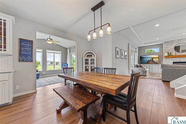 2294 Balsam Drive, North Mankato, MN 56003