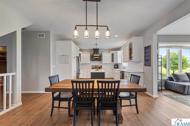 2294 Balsam Drive, North Mankato, MN 56003