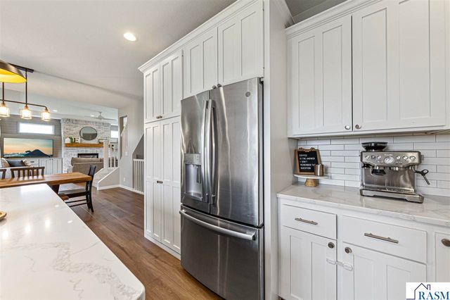 2294 Balsam Drive, North Mankato, MN 56003