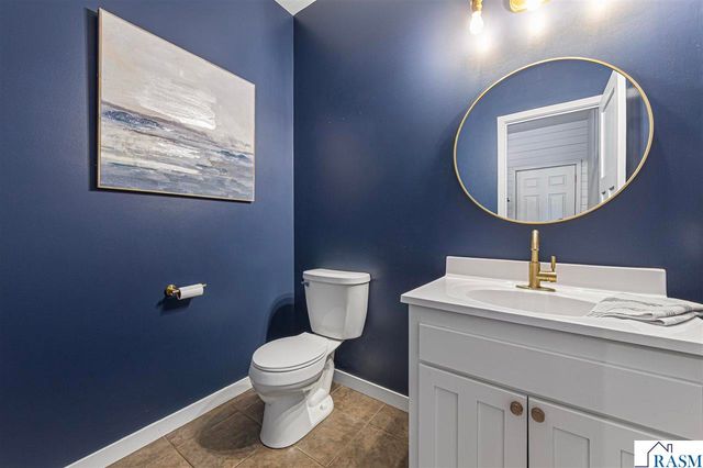 2294 Balsam Drive, North Mankato, MN 56003