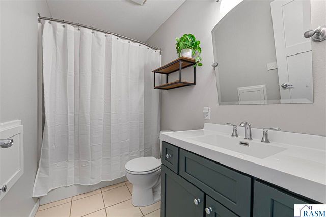 2294 Balsam Drive, North Mankato, MN 56003