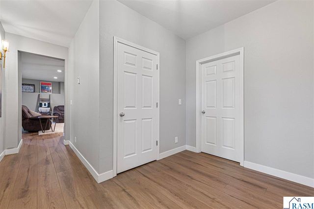 2294 Balsam Drive, North Mankato, MN 56003