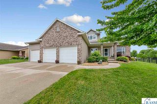 2294 Balsam Drive, North Mankato, MN 56003