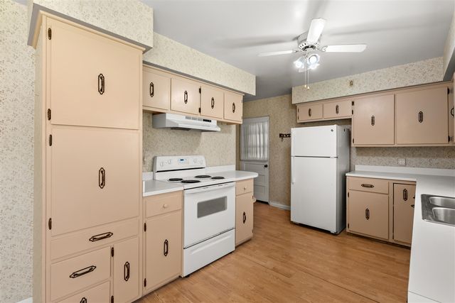 415 Marigold Avenue, Portage, MI 49002