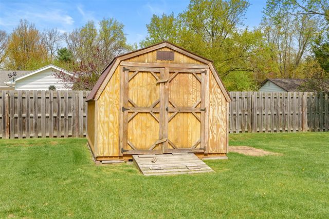 415 Marigold Avenue, Portage, MI 49002