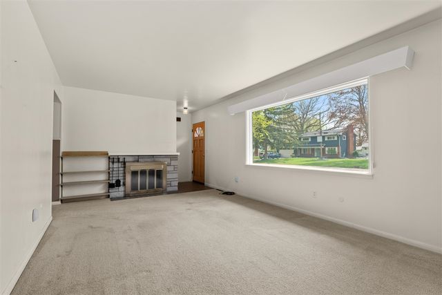 415 Marigold Avenue, Portage, MI 49002