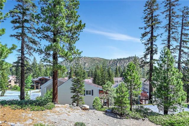 261 Lakeview 54, Mammoth Lakes, CA 93546