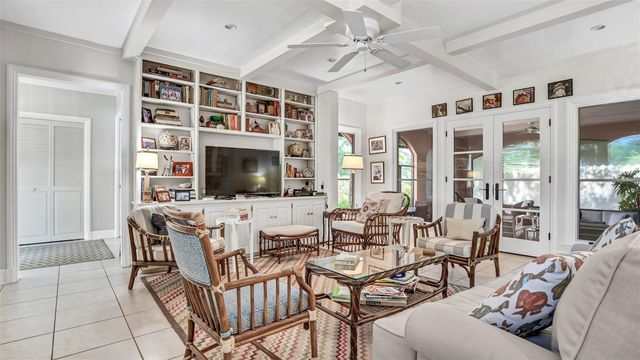 2300 N SCENIC HIGHWAY 37E, Lake Wales, FL 33898