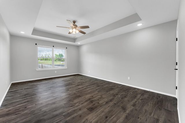 633 S Southgate Drive, Nixa, MO 65714