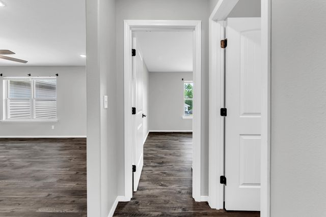 633 S Southgate Drive, Nixa, MO 65714
