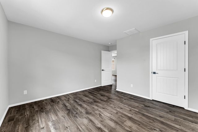 633 S Southgate Drive, Nixa, MO 65714