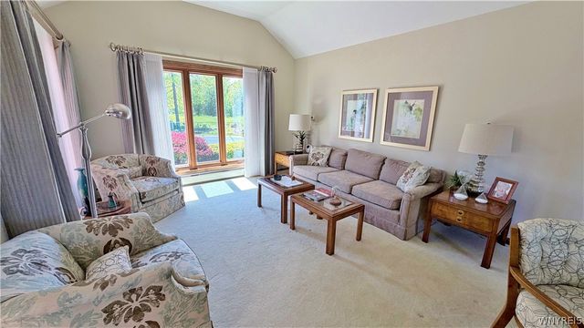 768 Michelle Court, Lewiston, NY 14092