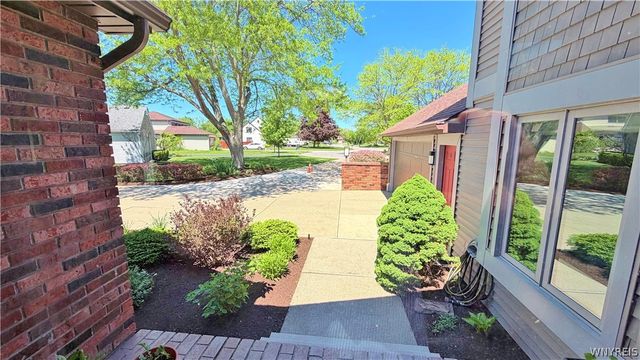 768 Michelle Court, Lewiston, NY 14092