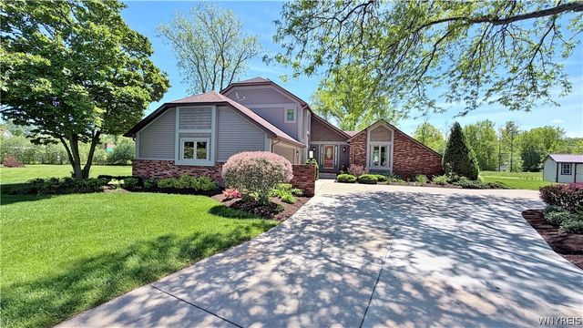 768 Michelle Court, Lewiston, NY 14092
