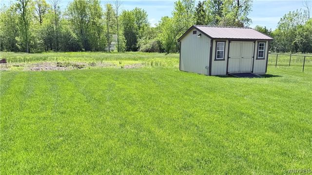 768 Michelle Court, Lewiston, NY 14092
