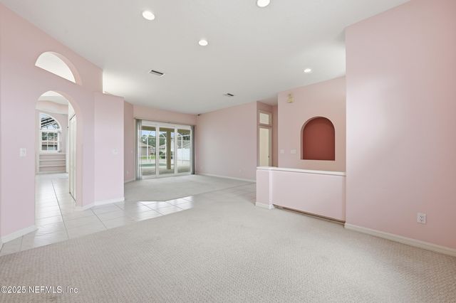 10 WESTGATE Lane, Palm Coast, FL 32164