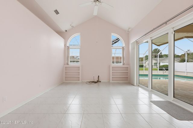 10 WESTGATE Lane, Palm Coast, FL 32164