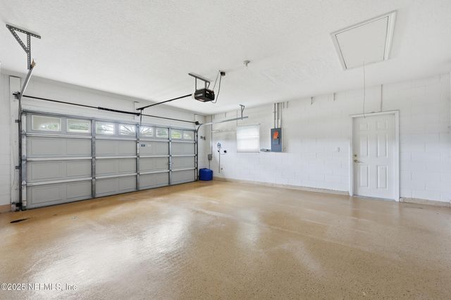 10 WESTGATE Lane, Palm Coast, FL 32164