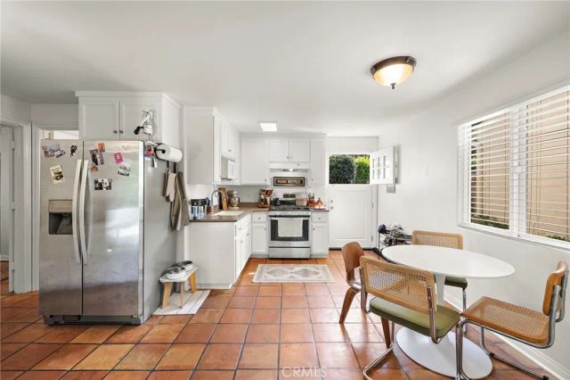 20451 Sun Valley Drive B, Laguna Beach, CA 92651
