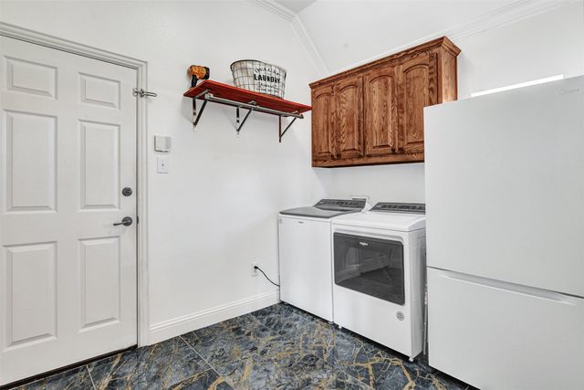 8 Chapel Hill Lane, Mclendon Chisholm, TX 75032