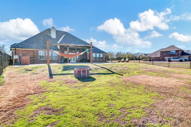 8 Chapel Hill Lane, Mclendon Chisholm, TX 75032