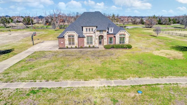 8 Chapel Hill Lane, Mclendon Chisholm, TX 75032