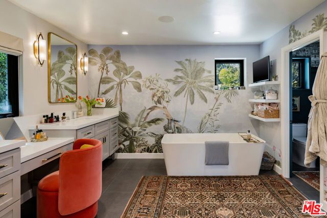17145 Addison Street, Encino (los Angeles), CA 91316