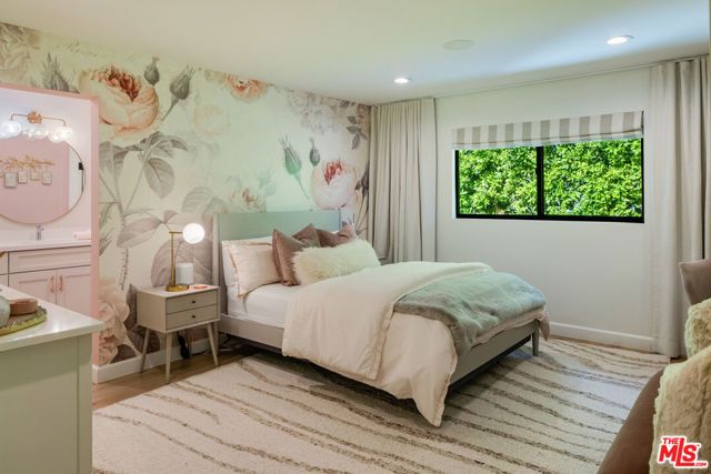 17145 Addison Street, Encino (los Angeles), CA 91316